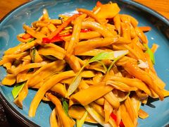手撕杏鲍菇-天山醉美·新疆餐厅(富华里店)