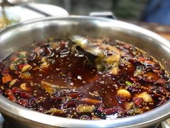 -重庆鱼美佳火锅(四川师大店)