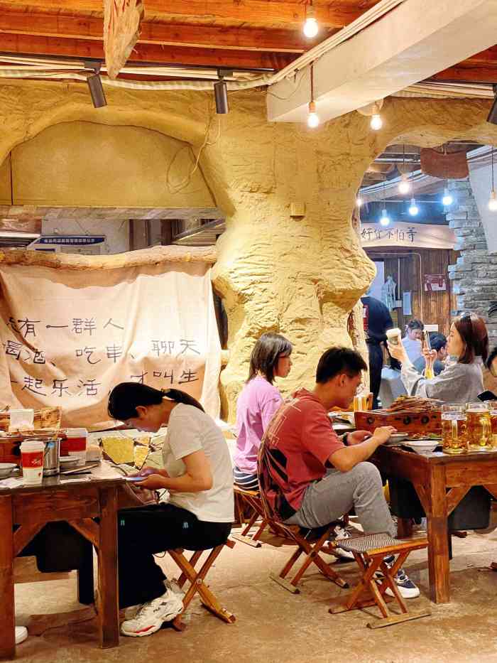 盟重烧烤店(东瓜山店)-"我好几个长沙的朋友都说每次来都排不上号 .