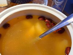 库尔勒香梨莲子煨乳鸽-俭寨大盘鸡·缸子肉·小公鸡·新疆菜(云通店)