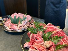 -铭牛烧肉·和牛海鲜自助(高新月牙湖店)