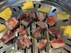 -哈哈碳都·牛肋条无限自助烤肉(台江万达店)