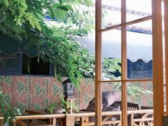 -猫的天空之城概念书店(束河店)