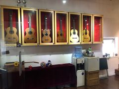 -何顺华吉他沙龙