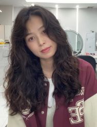 -MOVAN  HAIR莫凡匠人发型屋