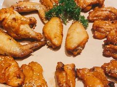 -必胜客(尹山湖歌林公园店)