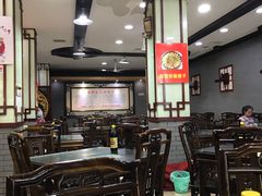 大堂-龙老五汤店(站前西路店)