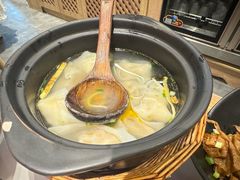 -馋三尺蟹粉小笼(人民广场店)