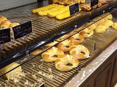 面包甜点陈列柜-丁香西饼屋(桂林路店)