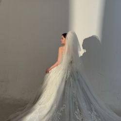 -雪中彩影婚纱摄影·微光艺术中心