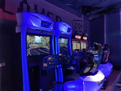 -世代星球·保龄球·镭战真人CS·团建(杨浦店)