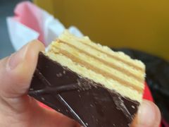 -哈氏上海哈尔滨食品厂(汇联商厦天钥桥路店)