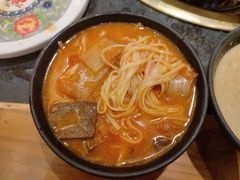 番茄面-沸炉重庆老火锅(军事博物馆店)