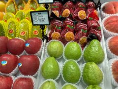 -每日新鲜水果吧(芮欧百货店)