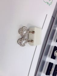 -Wisezone唯点穿耳打耳洞专业国际连锁品牌