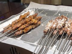 -三个大叔烤羊肉串·歌手驻唱·碳烤鲜肉(西三旗店)