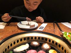 -炼火烤肉店