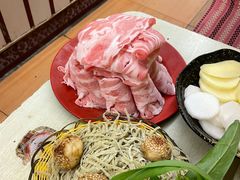 羊肉片-洞庭洲·防空洞火锅·烧烤·铜锅涮肉(新百广场店)