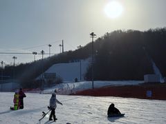 -长春莲花山滑雪场