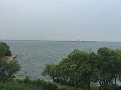 -上海滴水湖皇冠假日酒店