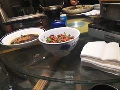 -钟掌勺忘不了地道湘菜(新天地假日广场店)