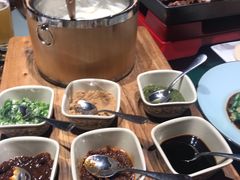 -九十九顶毡房(阜石路店)