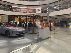 -万达广场(松江店)