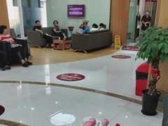 -雅悦齿科(顾村公园店)