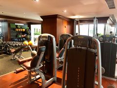 -富力丽思卡尔顿酒店健身中心