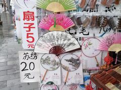 -上海城隍庙福佑门小商品批发市场