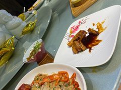 -双子楼大酒店(城开国际写字楼店)