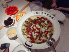 -江渔儿酸菜鱼(曜一城店)