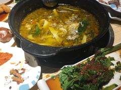 -香坝坝鲜鱼火锅(春熙路店)