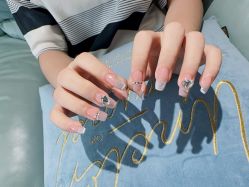 -H12 STAR日式美甲美睫专门店