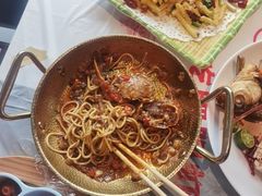 -肥肥虾庄·金牌油焖大虾(杨园滨江时代walk店)