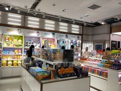 -泡泡玛特POPMART(国金街店)