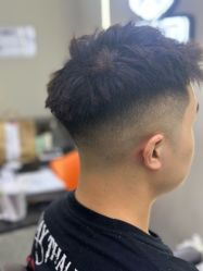 -尤司男士国潮理发馆