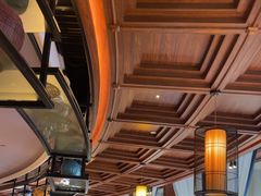 -八府香鸭·啫啫煲(华山路店)