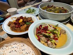 三杯臭豆腐-江南驿·二十余年创意杭帮味(良渚玉鸟集店)