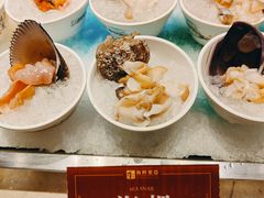 -雍和会海鲜姿造自助(湖东路店)