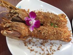 -班赞海鲜市场胖阿姨加工点