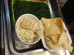 -钢管厂五区小郡肝串串香(蜀都万达店)