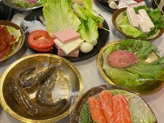 -尚品海鲜肥牛自助火锅(湖明店)
