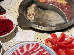 -红九格老火锅(三峡广场店)