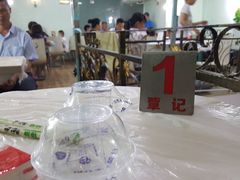 -覃记海鲜美食餐厅