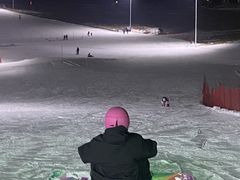 -华彬猛犸滑雪场