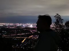 -鬼笑石后山停车场