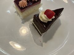 -腾阁自助餐厅(朝林广场店)