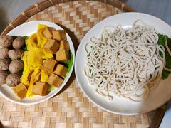 -茸梅路右拐龙虾-农家菜(松江店)