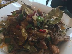 唐师傅香叶鸭-唐师傅湘西名菜馆(武陵路店)